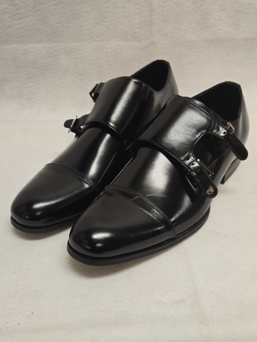 Stacy Adams Men's 10M  Black Double Monk Strap Dress Shoes Has Scratch